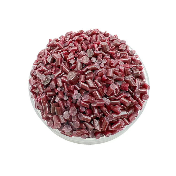 Czerwony pellet PS z recyklingu